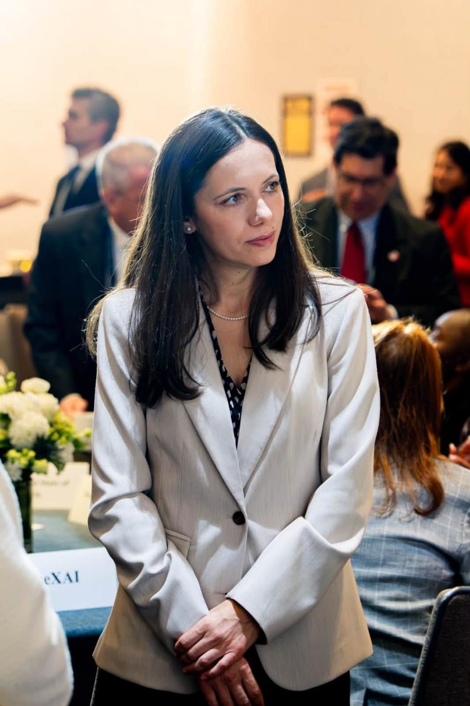 Mirabela Grădinaru a fost invitată, la New York, la o reuniune organizată de Melania Trump despre educația digitală a copiilor 1103832