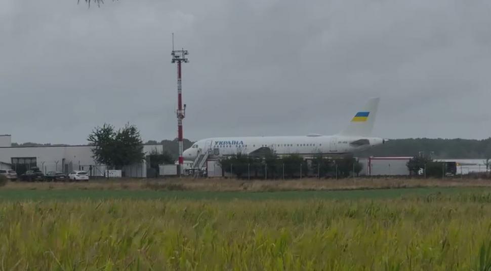 Volodimir Zelenski a venit în Suceava pentru a pleca la New York, de teama unui nou atac cu drone 1103801
