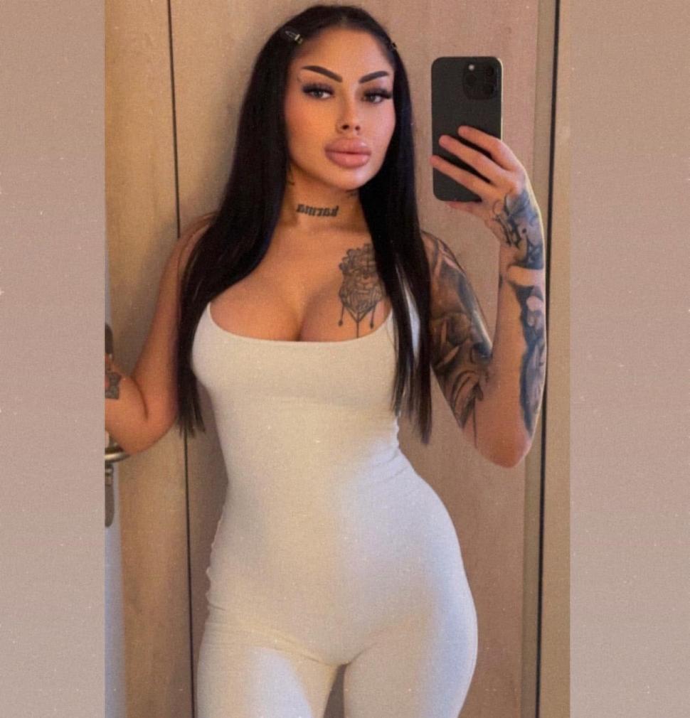 Iubitul Valentinei, tânăra găsită moartă într-o valiză care plutea pe Olt, ar fi fugit din țară. Este principalul suspect în caz 1104317