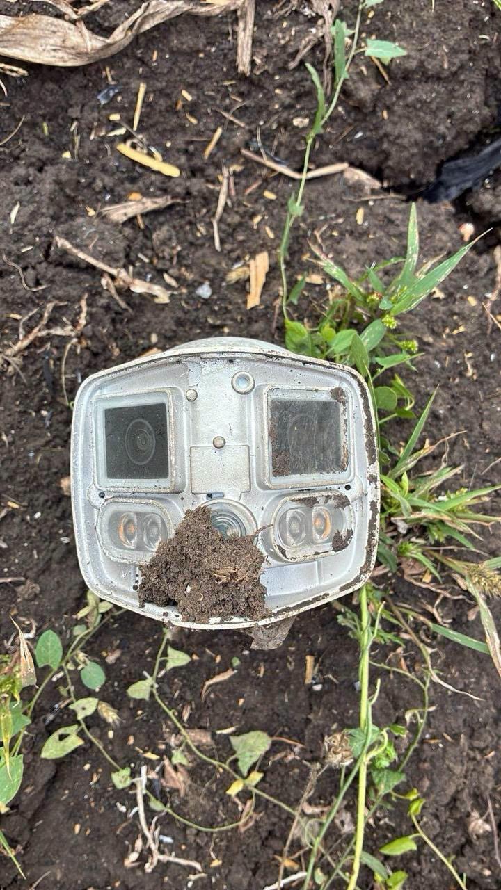 Premieră în Republica Moldova: O dronă prăbușită avea cameră încorporată. Poliția spune că ar fi modelul rusesc „Gerbera”  1104792