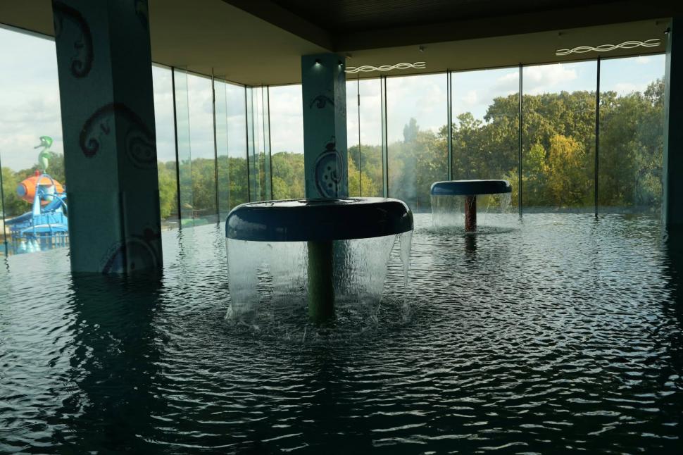 Se deschide Complexul Acvatic din Parcul Pantelimon în luna octombrie. Are piscine, SPA și patinoar pe terasă 1104681