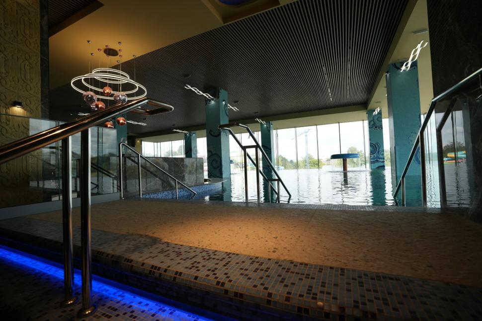 Se deschide Complexul Acvatic din Parcul Pantelimon în luna octombrie. Are piscine, SPA și patinoar pe terasă 1104687