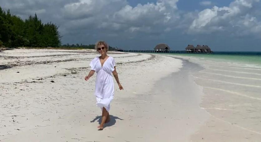 O femeie a vândut tot ca să se mute în Zanzibar, iar după 2 ani a aflat cum este, de fapt, să trăiești acolo  1105865