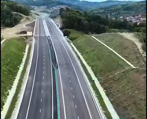 Premieră pe Autostrada Sibiu-Pitești: Primul tunel forat din România este gata. Lucrările, finalizate cu șase luni înainte de termen 1105635