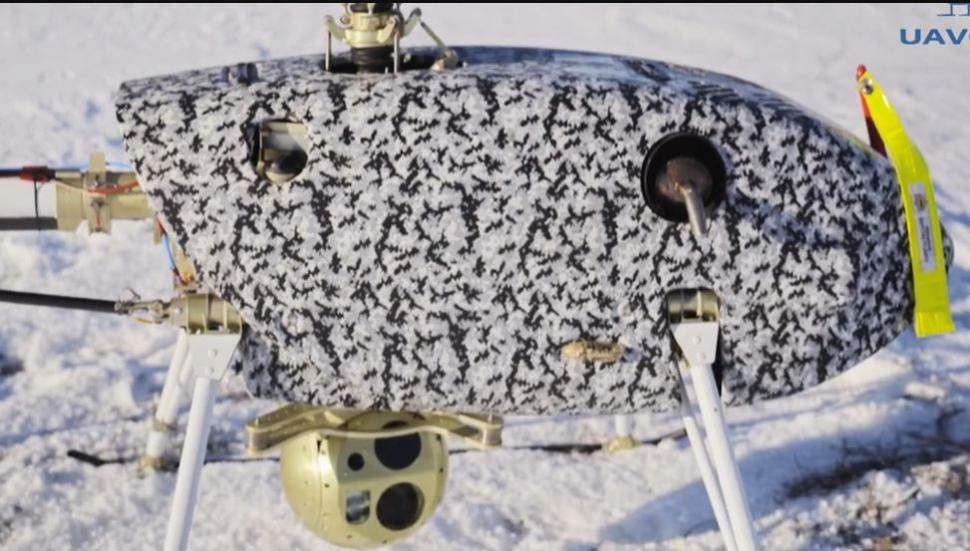 Drona-elicopter produsă în Africa ar fi deja folosită în Europa de Est. Decolează fără pistă și poate transporta arme 1106612