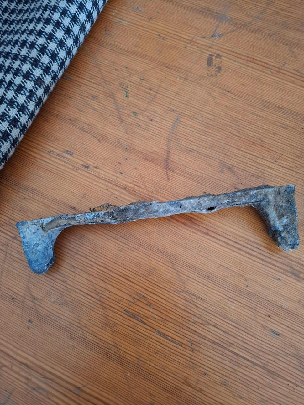 Dunărea secată a scos la iveală noi artefacte de la Podul lui Constantin cel Mare. Cum arată piesele recuperate şi unde vor fi expuse 1107526
