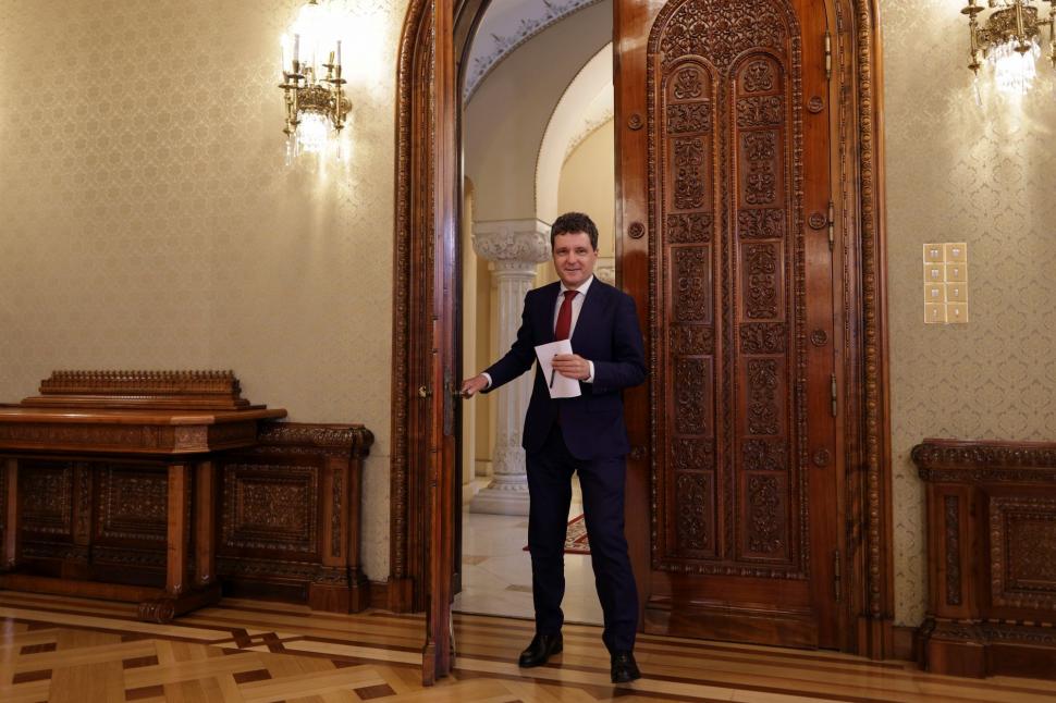 nicusor dan la cotroceni