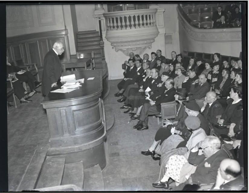 Cum arăta România interbelică: Regina Maria şi Nicolae Iorga, în imagini rare din proiectul "Memorii pe sticlă" 1108104