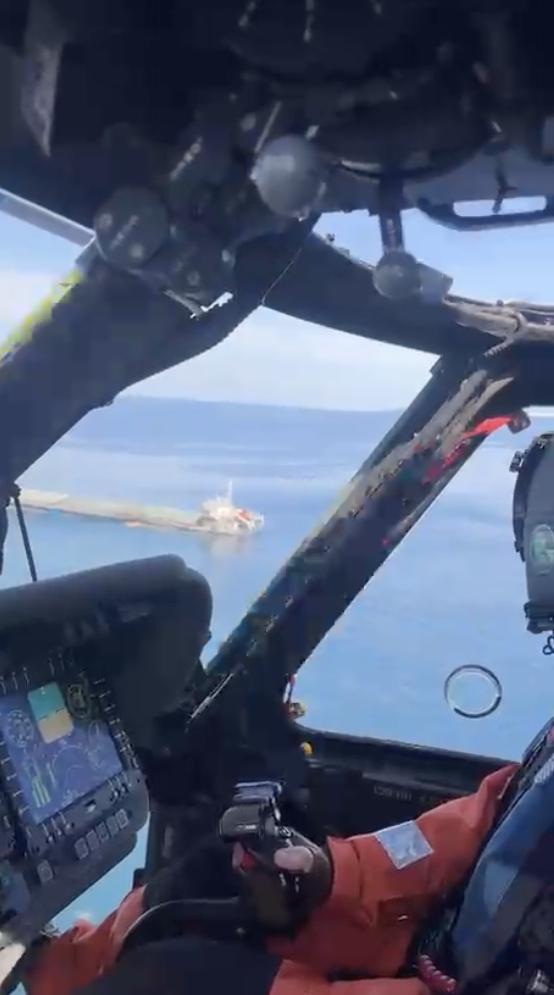 O navă a fost lovită de drone și s-a scufundat în Marea Neagră, lângă platforma Pescăruș a Petrom. Doi membri ai echipajului au murit 1107969
