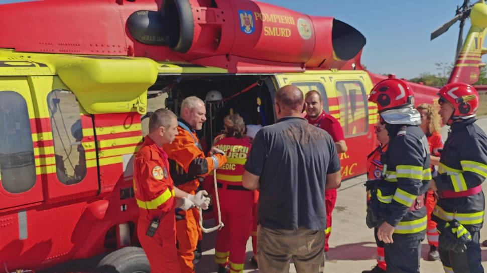 O navă a fost lovită de drone și s-a scufundat în Marea Neagră, lângă platforma Pescăruș a Petrom. Doi membri ai echipajului au murit 1107974