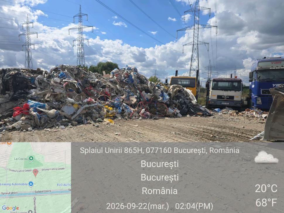 O firmă a depozitat și îngropat 800 de metri cubi de deșeuri pe Splaiul Unirii din Capitală. A fost amendată cu peste 200.000 de lei 1108916