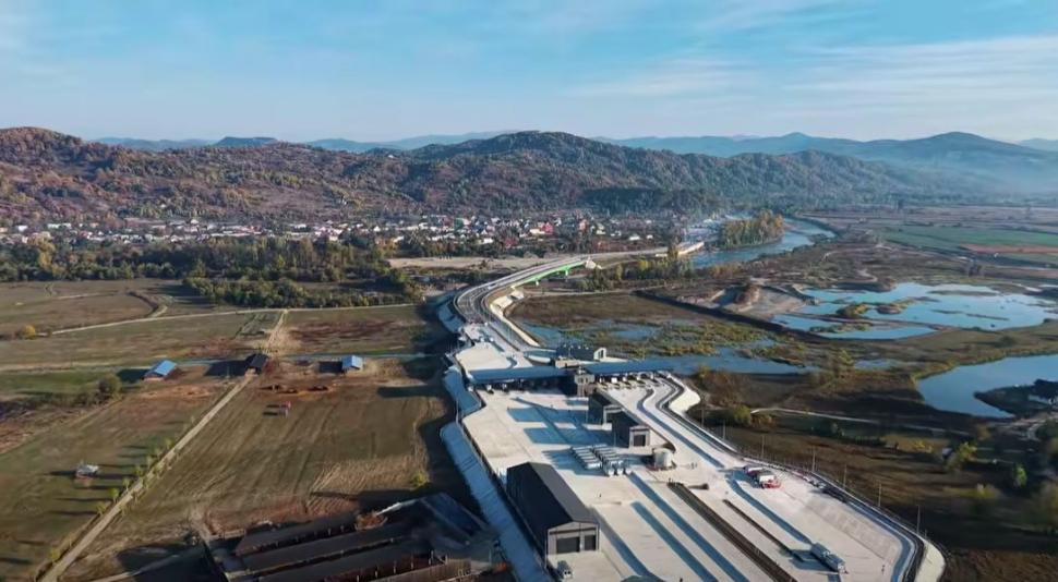 Cel mai modern punct de trecere a frontierei din sud-estul Europei s-a deschis la granița cu Ucraina: "Crește relevanța țării în NATO" 1109268