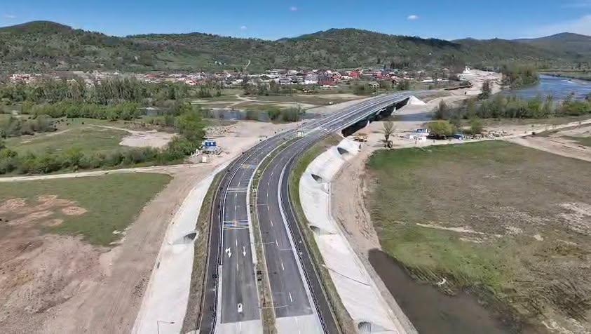 S-a deschis noul pod peste Tisa dintre România și Ucraina. Cum arată și cine poate circula momentan pe el 1109145