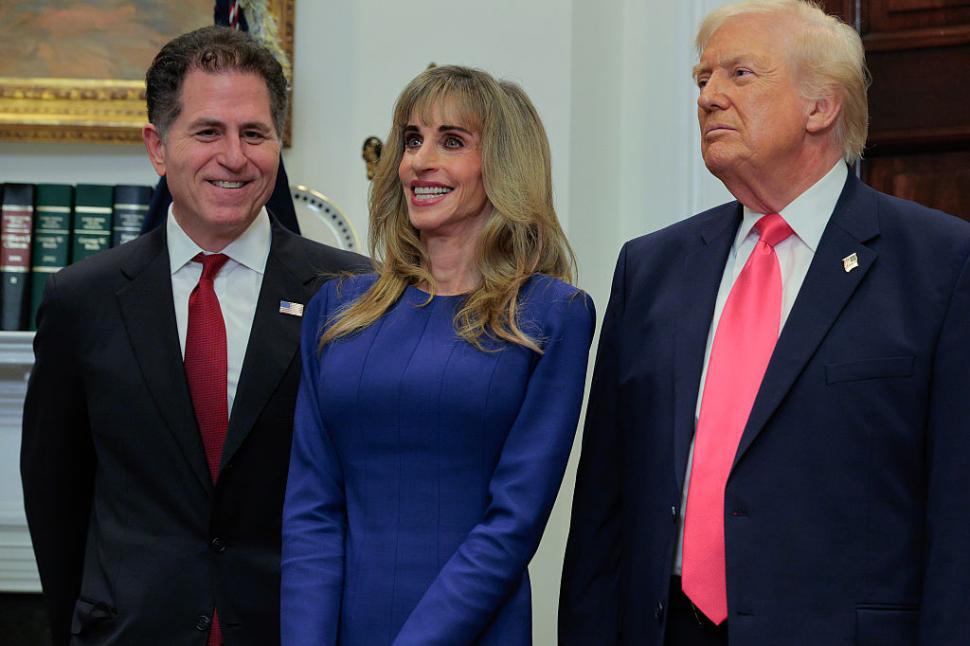 Cine este soția miliardarului Michael Dell, Susan: Poze cu ea și critici dure împânzesc internetul. Mulți o numesc „fața Mar-a-Lago” 1109679