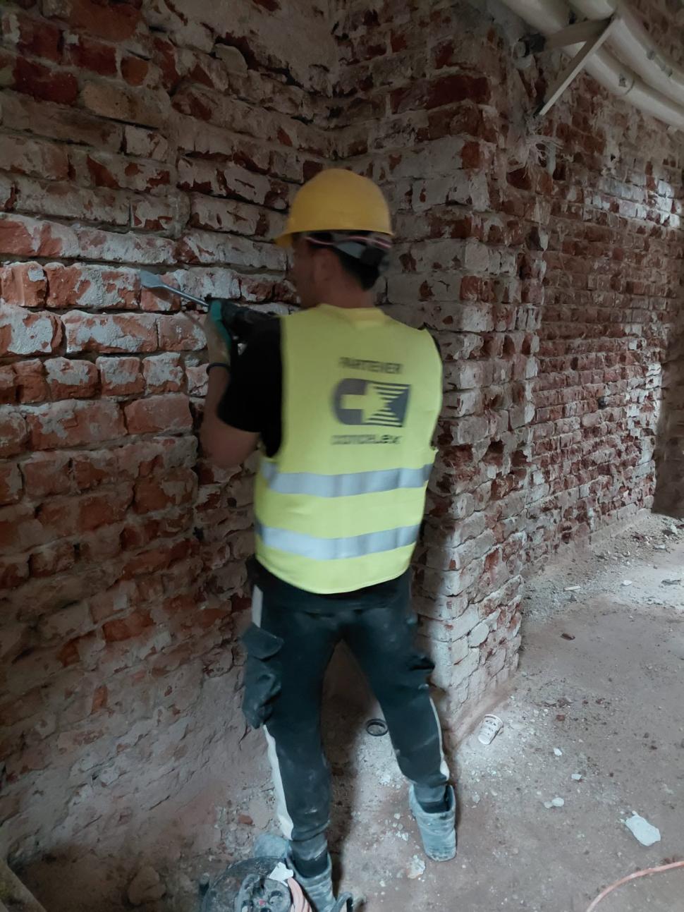 Palatul Dacia este în plină renovare și consolidare. Va fi Pinacoteca Bucureștiului. Cum arată acum clădirea istorică din Centrul Vechi 1109636