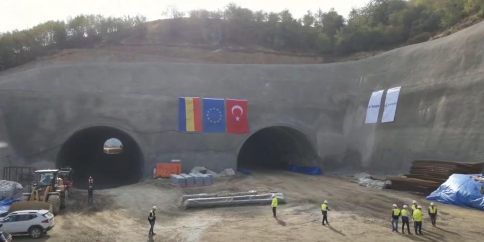 Șeful CNAIR acuză că ministra Buzoianu blochează autostrada Pitești - Sibiu: Fără acord de mediu, se execută doar 45% din lucrări 1109867