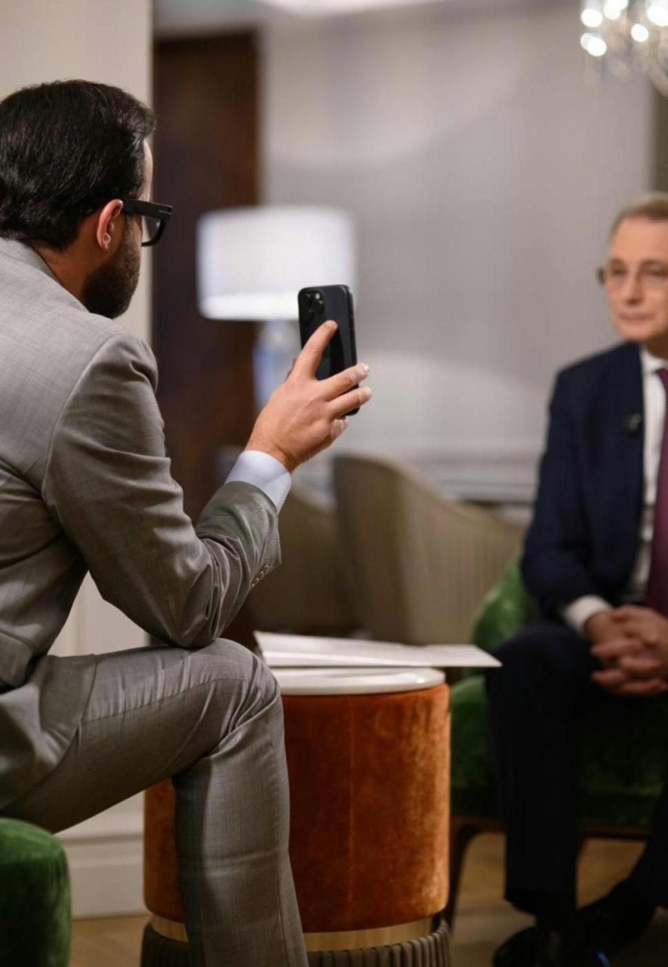 La ora 21, Luca Niculescu va fi la „Sinteza zilei”. Premierul desemnat, față în față cu Mihai Gâdea 1110019