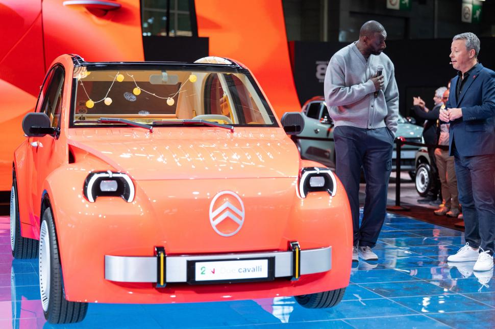 Dacia Striker și noul Spring, vedete la Salonul Auto de la Paris 2026. Cum arată cele mai noi modele de mașini prezentate la eveniment 1110362