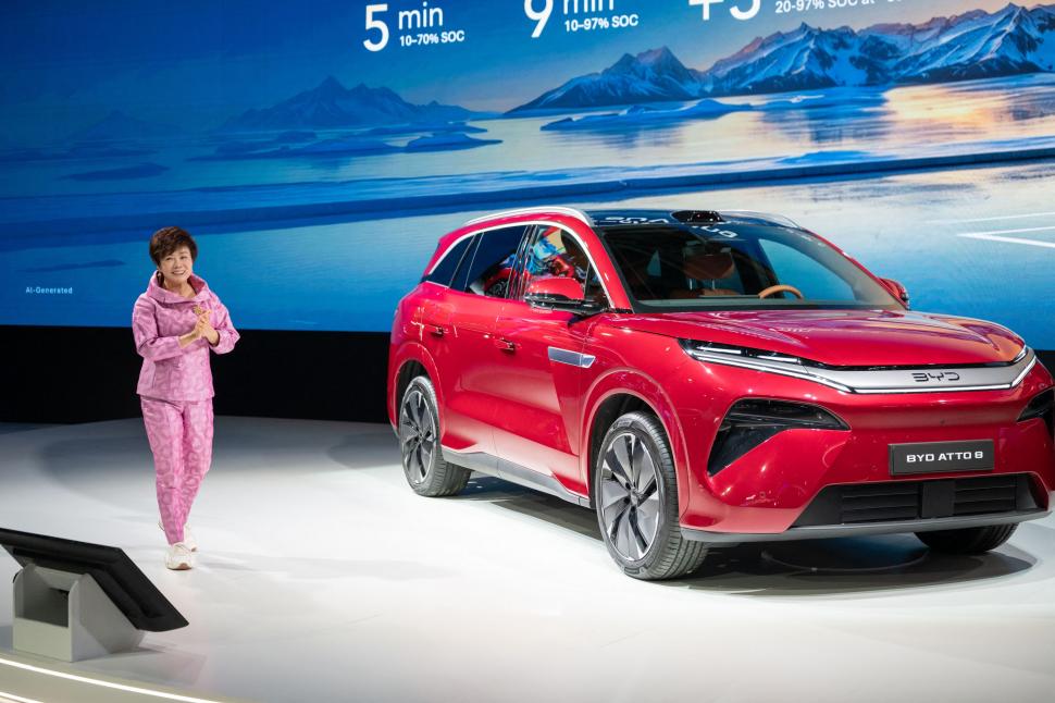 Dacia Striker și noul Spring, vedete la Salonul Auto de la Paris 2026. Cum arată cele mai noi modele de mașini prezentate la eveniment 1110364