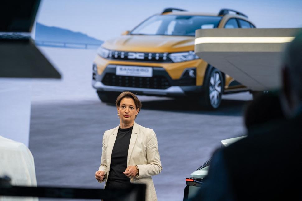 Dacia Striker și noul Spring, vedete la Salonul Auto de la Paris 2026. Cum arată cele mai noi modele de mașini prezentate la eveniment 1110371