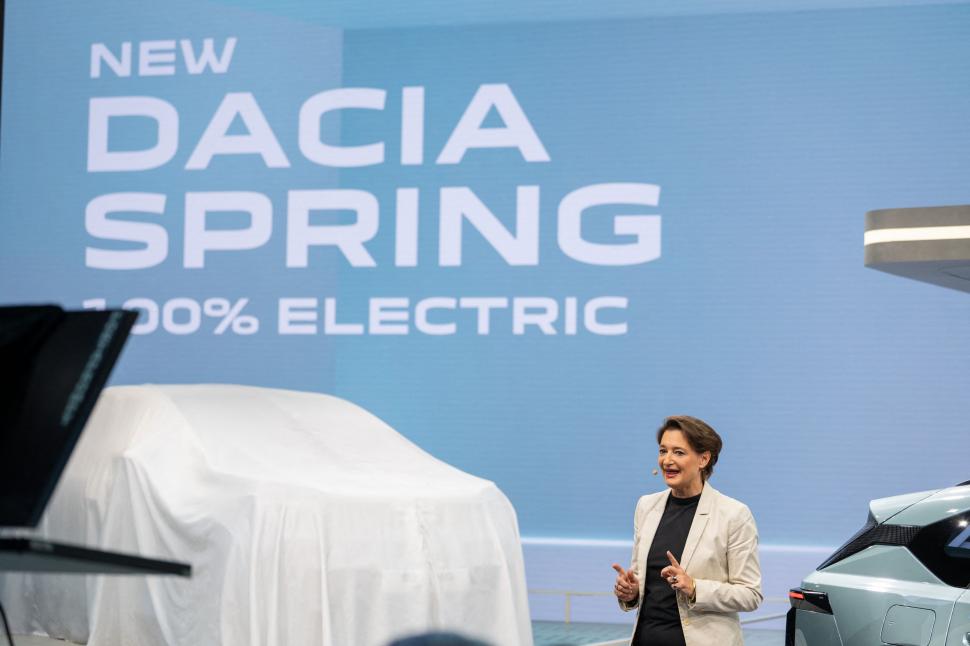Dacia Striker și noul Spring, vedete la Salonul Auto de la Paris 2026. Cum arată cele mai noi modele de mașini prezentate la eveniment 1110373