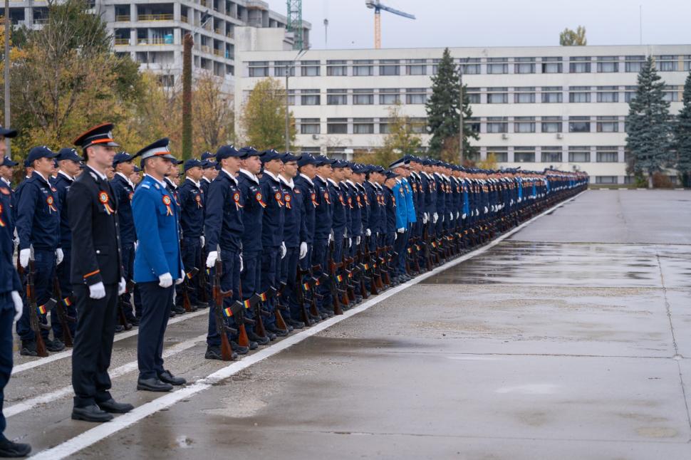 Predoiu, către noii studenți ai Academiei de Poliție: „Un jurământ durează câteva clipe. Responsabilitatea lui se poartă o viață” 1111706