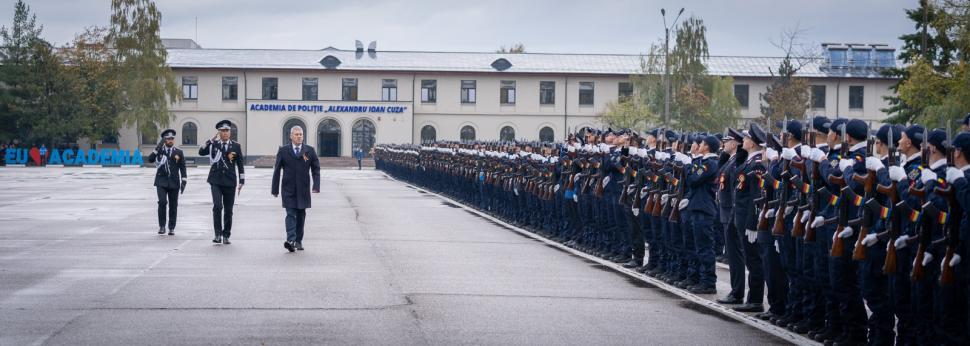 Predoiu, către noii studenți ai Academiei de Poliție: „Un jurământ durează câteva clipe. Responsabilitatea lui se poartă o viață” 1111710