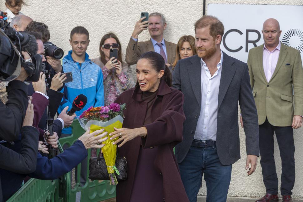 Prințul Harry și Meghan, prima apariție publică împreună după întoarcerea în Marea Britanie: Ce a spus Ducesa mulțimii care o aștepta 1111579