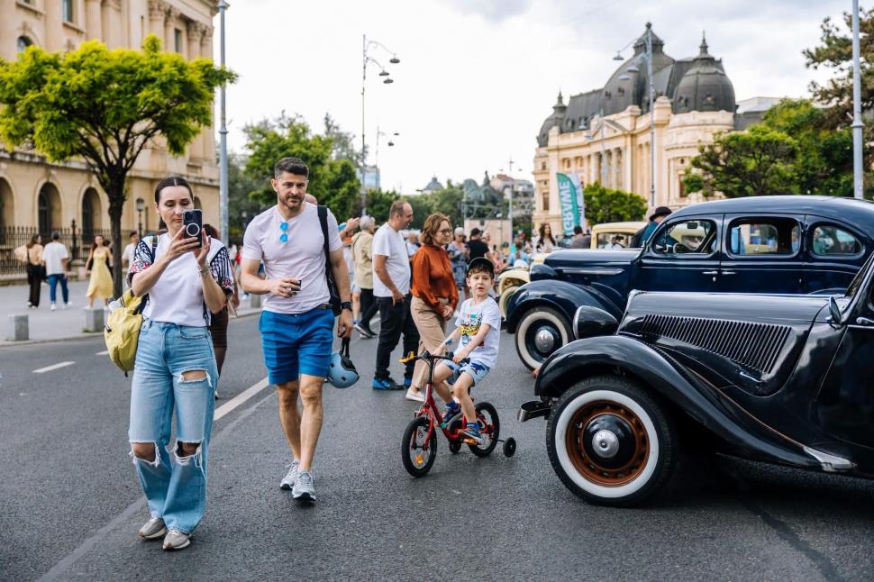 „Străzi Deschise” a costat 0 lei de la bugetul Capitalei și a atras peste 1,5 milioane de oameni. Câți bani au rămas după eveniment 1112019