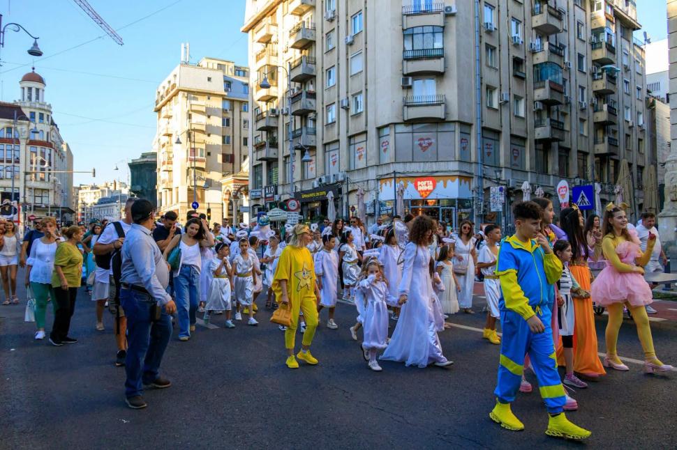 „Străzi Deschise” a costat 0 lei de la bugetul Capitalei și a atras peste 1,5 milioane de oameni. Câți bani au rămas după eveniment 1112021