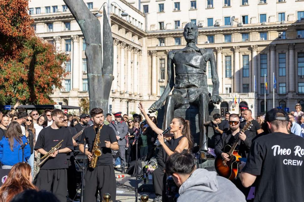 „Străzi Deschise” a costat 0 lei de la bugetul Capitalei și a atras peste 1,5 milioane de oameni. Câți bani au rămas după eveniment 1112029