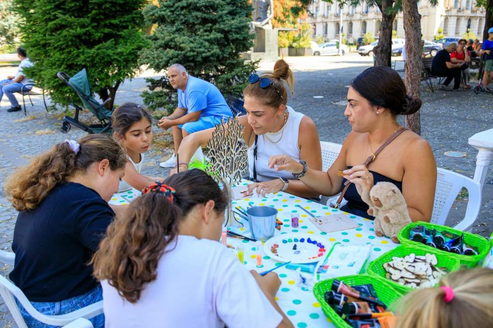 „Străzi Deschise” a costat 0 lei de la bugetul Capitalei și a atras peste 1,5 milioane de oameni. Câți bani au rămas după eveniment 1112030