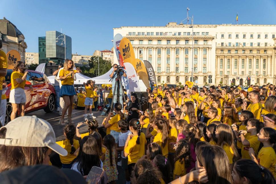 „Străzi Deschise” a costat 0 lei de la bugetul Capitalei și a atras peste 1,5 milioane de oameni. Câți bani au rămas după eveniment 1112045