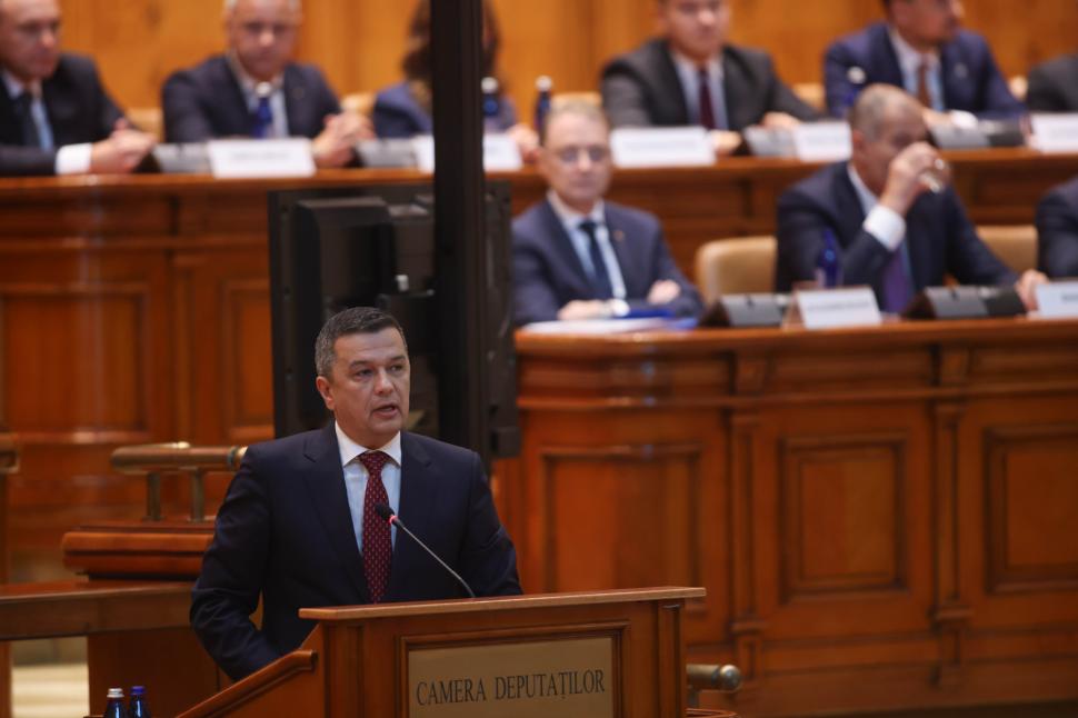 Învestirea Guvernului Niculescu, în imagini. Ce nu s-a văzut la televizor 1112718