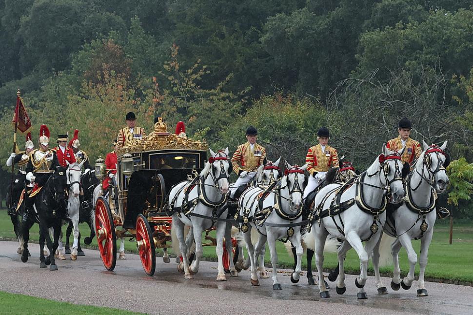 Imagini spectaculoase. Regele Charles a organizat un banchet fastuos pentru sultanul Omanului la Castelul Windsor și a vorbit în arabă 1112858