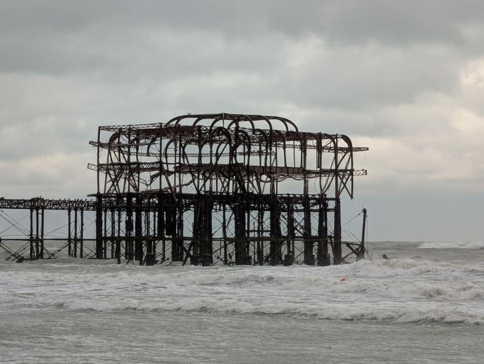 Europa a fost lovită de furtunile Austen și Boelo. Doi morți în Marea Britanie, 150.000 de locuințe fără curent și zboruri anulate 1114058