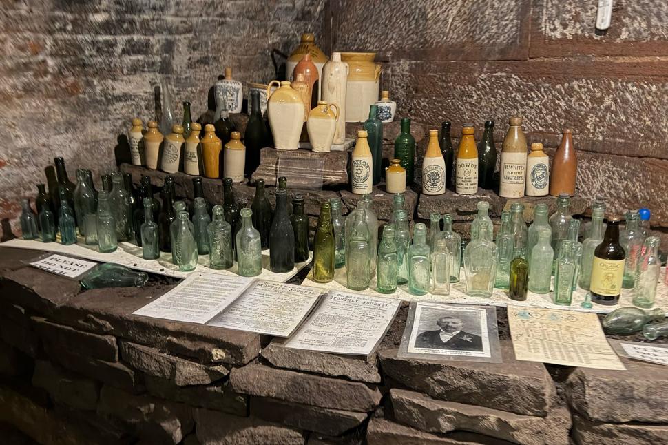 O rețea uriașă de tuneluri vechi de secole stă ascunsă sub Liverpool. După zeci de ani de la descoperire, misterul ei a fost deslușit 1114465
