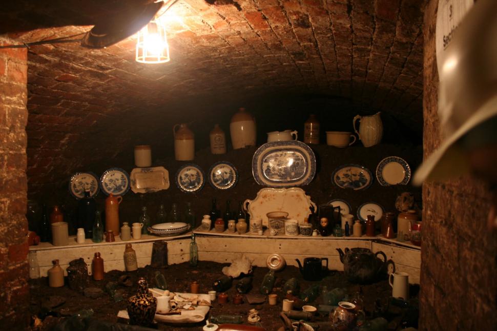 O rețea uriașă de tuneluri vechi de secole stă ascunsă sub Liverpool. După zeci de ani de la descoperire, misterul ei a fost deslușit 1114467