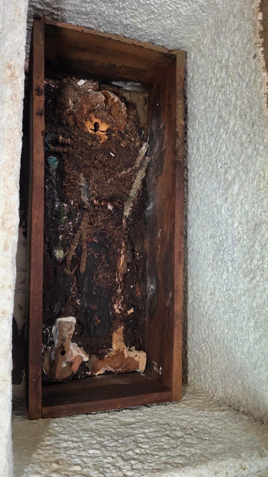 Un sarcofag roman intact a fost descoperit în Constanța. „Credem că e un mormânt de băiețel. L-am numit «Băiețelul de la Tomis»” 1114436