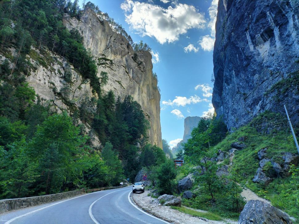 Un judeţ din România a fost inclus în topul celor mai bune 100 de poveşti de turism sustenabil din lume 1115010