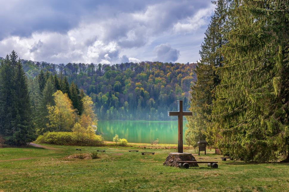 Un judeţ din România a fost inclus în topul celor mai bune 100 de poveşti de turism sustenabil din lume 1115011