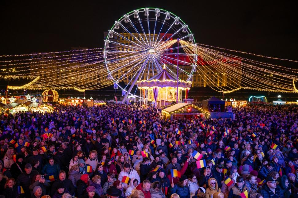 Încep pregătirile pentru Târgul de Crăciun din București. Se va deschide pe 27 noiembrie, în Piața Constituției. Noutățile din acest an 1115658
