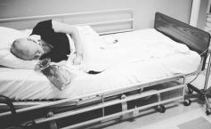 Shannen Doherty, vedetă din „Beverly Hills 90210”, despre prima radioterapie: ”Este înspăimântător!”