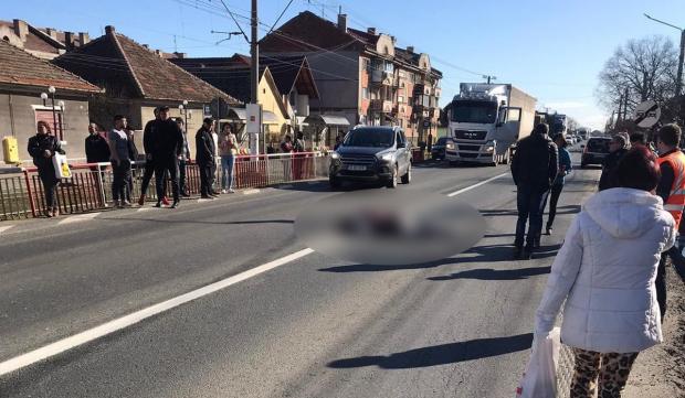 Tânără însărcinată şi o altă femeie, accident în Vladimirescu, Arad