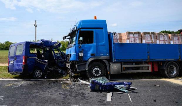 Microbuz cu români și unguri, accident cu cinci morți în Ungaria