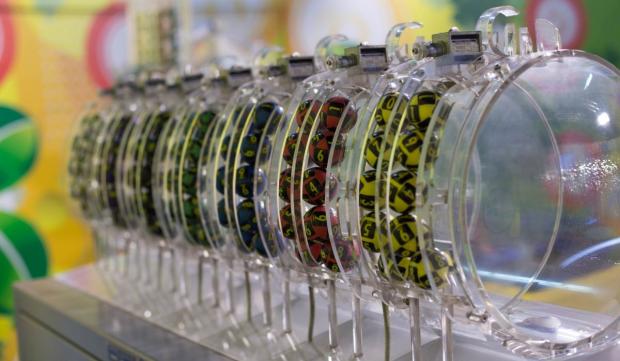 Rezultate Loto 6/49 şi Joker din 4 noiembrie 2021