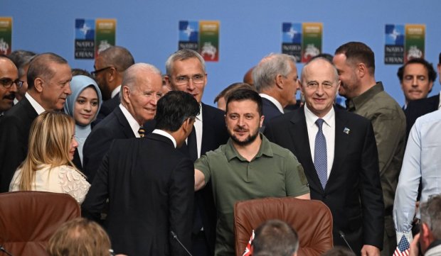 Volodimir Zelenski, pus la punct de aliaţi la Summitul NATO de la Vilnius