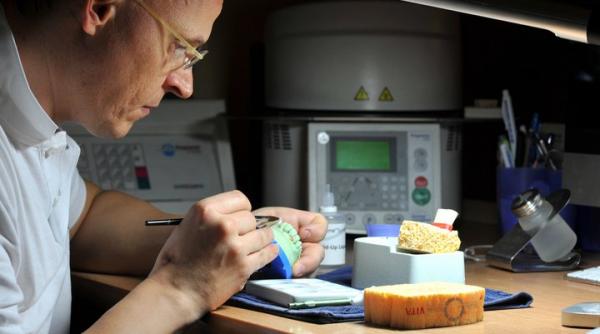 p degu dentis timisoara numarul 1 in tehnica dentara prin regio