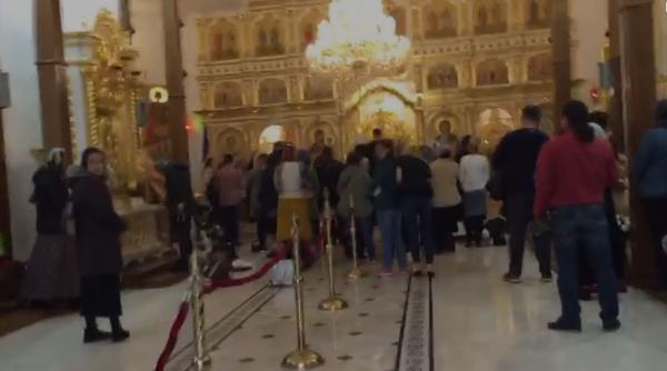 episcopul care zicea ca vaccinul anticoronavirus este punctul final al satanistilor a fost testat