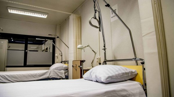Revolta medicilor cu spitalele închise: 'Pacienții cu boli cronice ne sună zilnic. Pentru ei, spitalul Colentina este a doua casă'